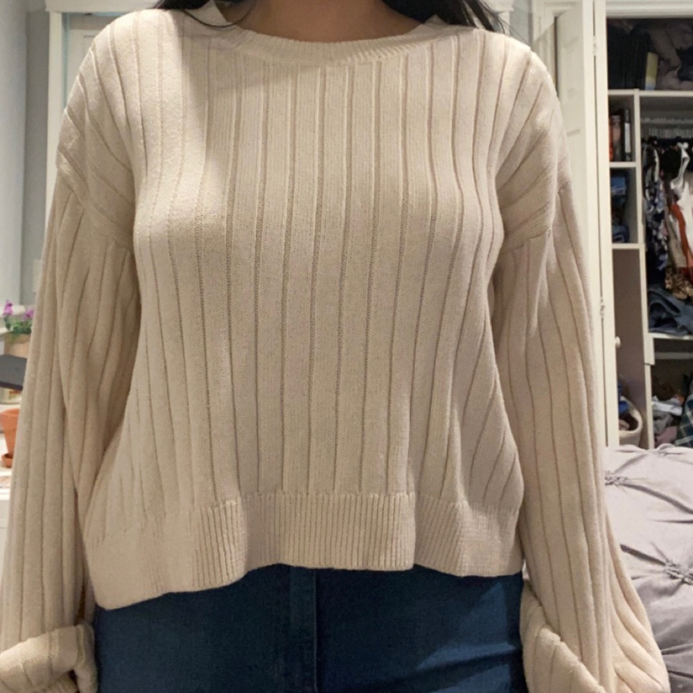 Cream long sleeve sweater